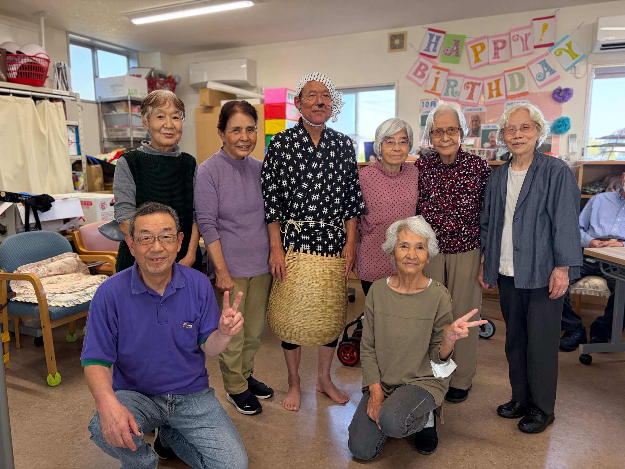 今日も楽しい1日でした♪
利用者様の全力笑顔がいつも素敵です。